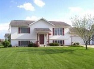 46 Sammy Jo Cir, Fond Du Lac, WI 54935