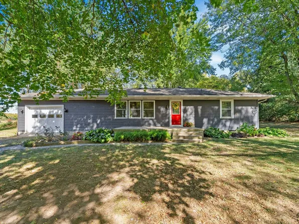 2168 E Singer Rd, North Manchester, IN 46962