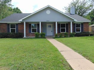 1012 Opal Dr, Desoto, TX 75115