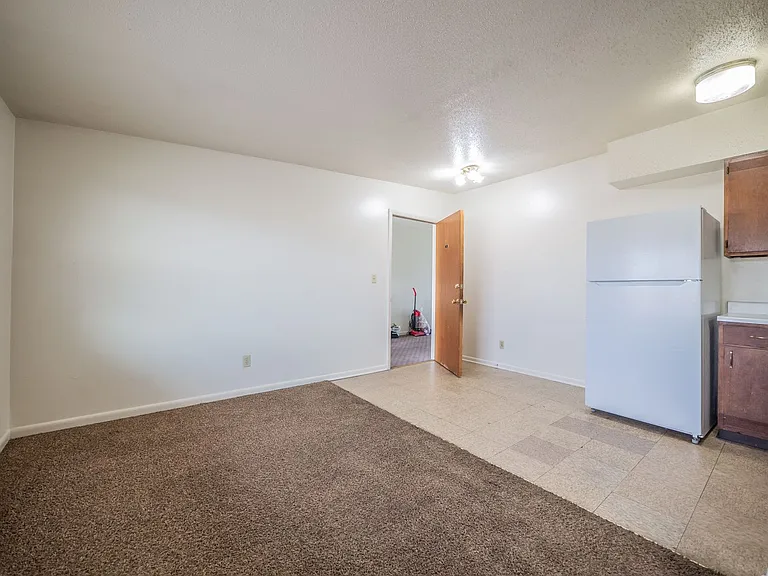 Campus View Apartments — Photo 54
