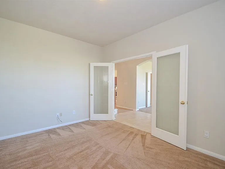 17407 S Sienna Cove Ln — Photo 6