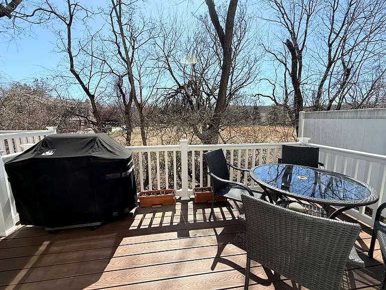 132 Mulberry Dr — Photo 9