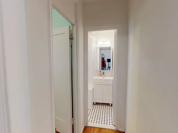 43-10 48th Avenue image 18 of 38