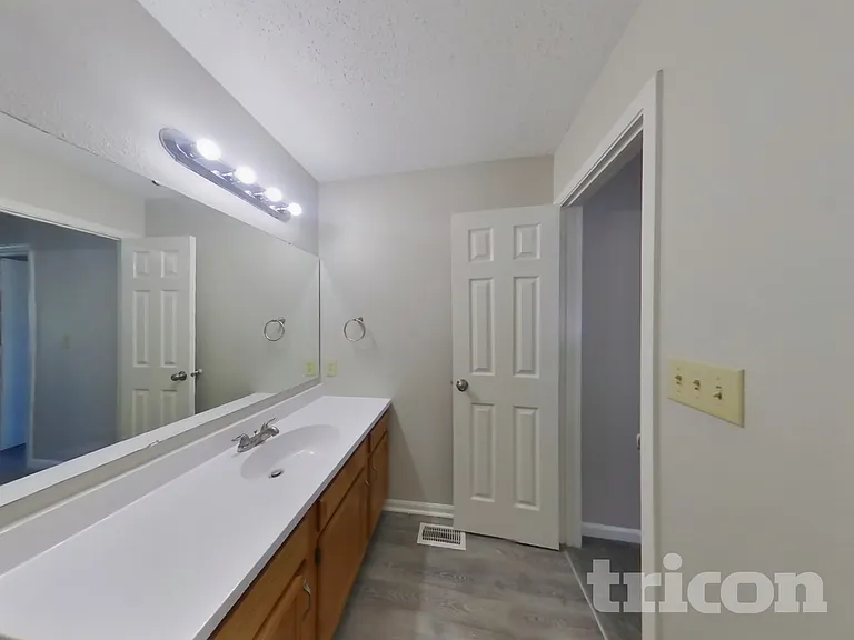 4002 Caddy Way — Photo 15