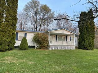 1010 E Jamestown Rd, Jamestown, PA 16134