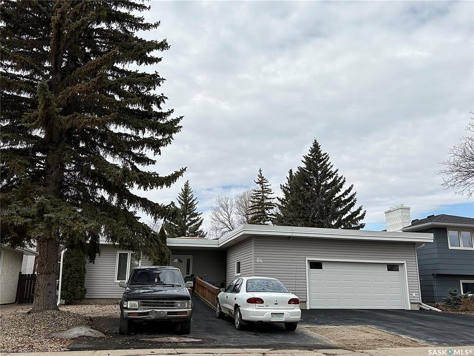 Real listing exterior at 46 Rogers Pl, Regina