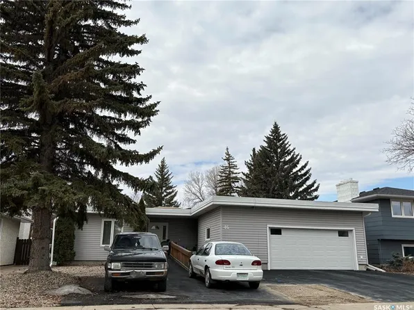 46 Rogers PLACE, Regina, SK S4S 6B4