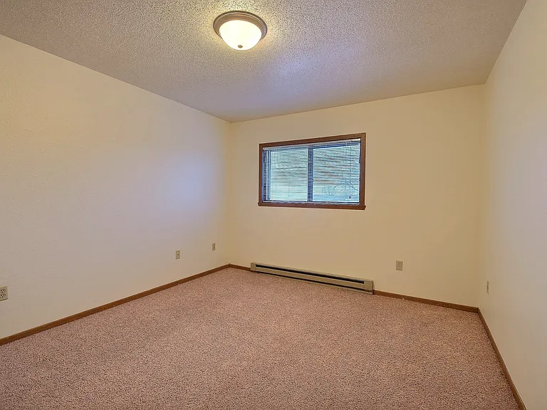Fargo, ND Village West Apartments | Bedroom