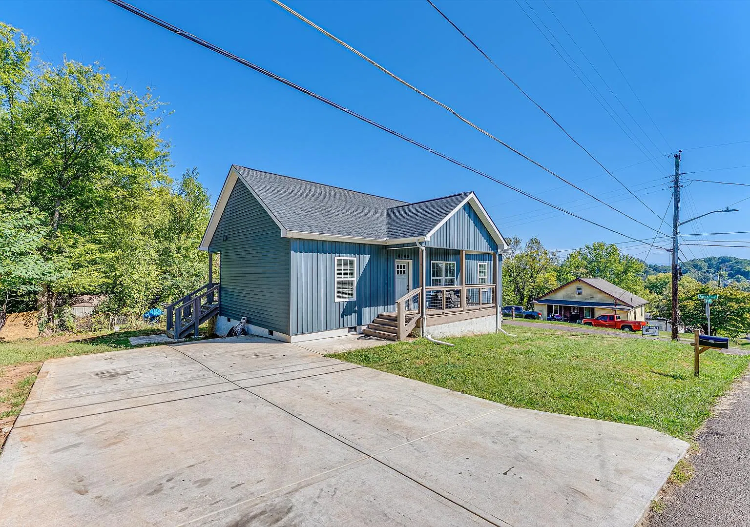 4143 Apex Dr — Photo 3