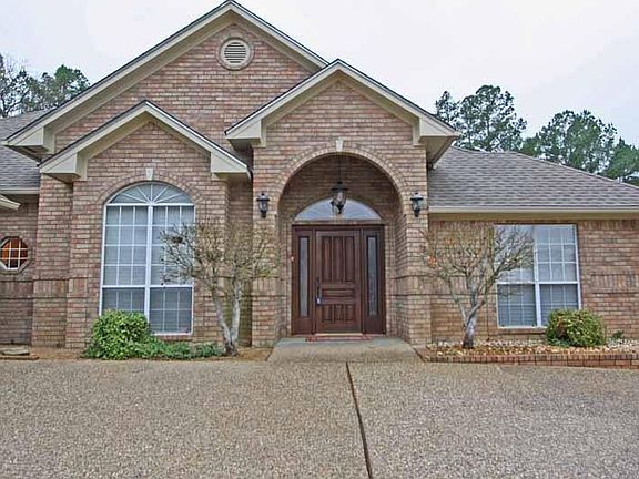 2nd image of 3905 Lazy Creek Dr
