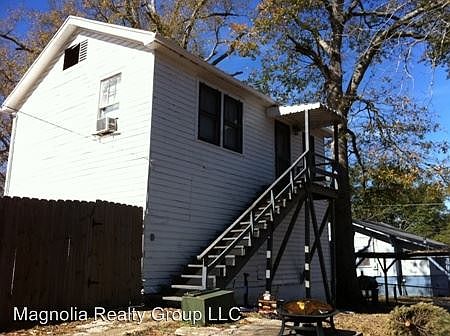1st image of 103 1/2 S 8th St