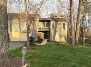 216 Dogwood Ct, Daniels, WV 25832