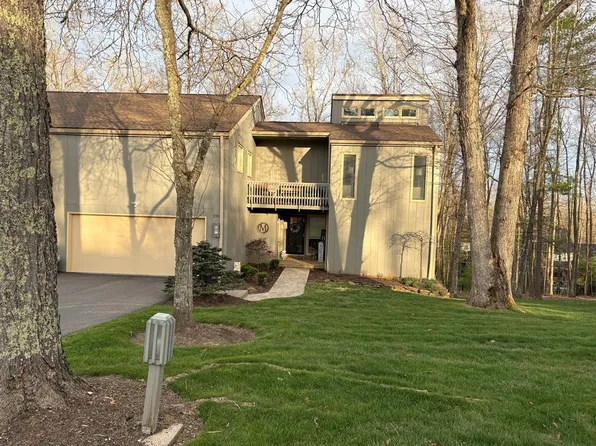 216 Dogwood Ct, Daniels, WV 25832