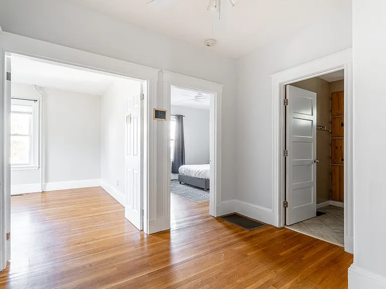 45 Montcalm Ave #1-C — Photo 8