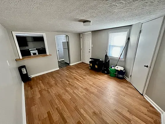2053 May Ave #B — Photo 7