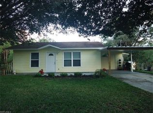 220 16th St NE, Naples, FL 34120