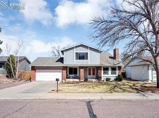 3171 Westcliff Dr W, Colorado Springs, CO 80906
