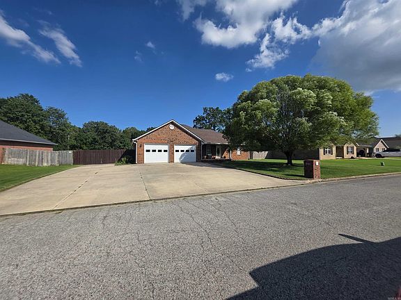 3rd image of 5703 S 27th St