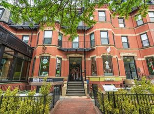 225 Newbury St APT 2R, Boston, MA 02116