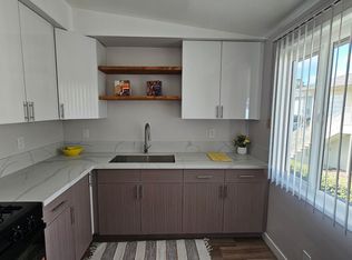 4133 Marlton Ave APT E, Los Angeles, CA 90008
