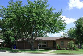 1st image of 2705 Mount Carmel Dr