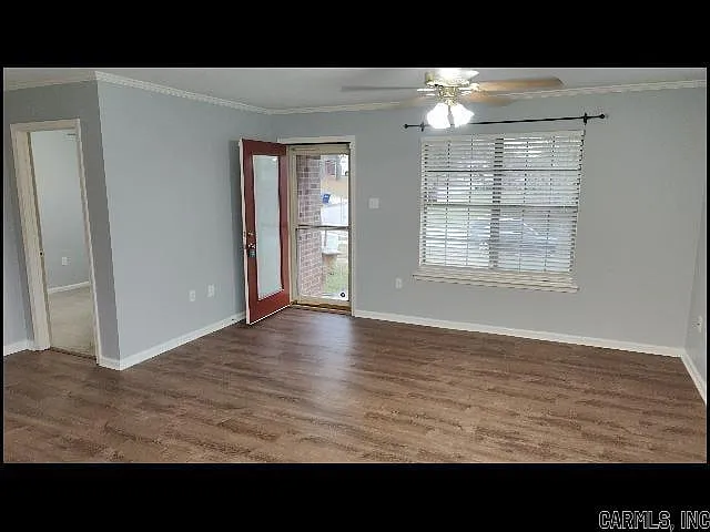 1405 Appalachain Dr — Photo 2