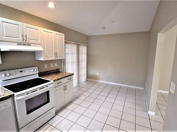 4th image of 2620 NW 80th Ave