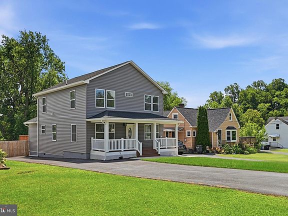 4th image of 19 N Ritters Ln