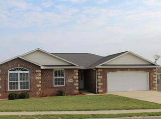 4046 Southampton Dr, Jefferson City, MO 65109