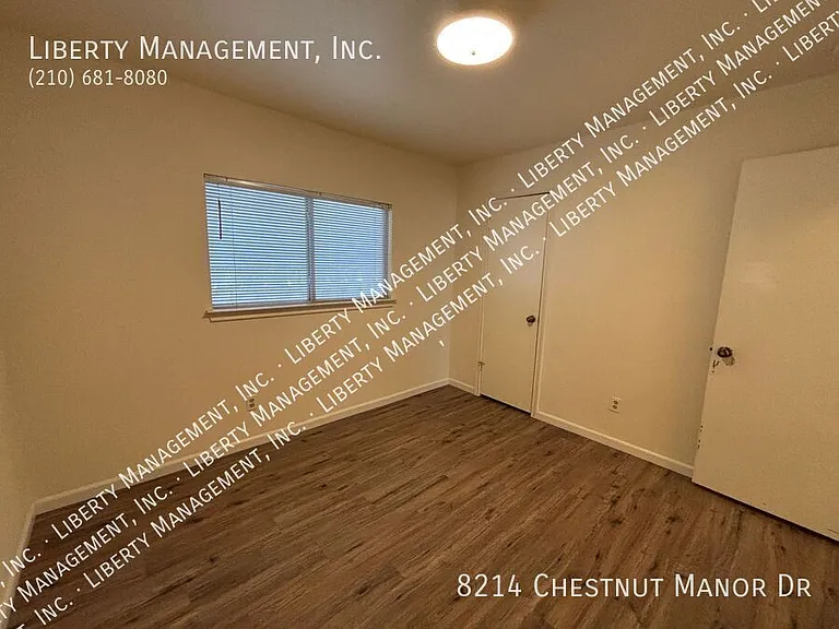 8214 Chestnut Manor Dr — Photo 19