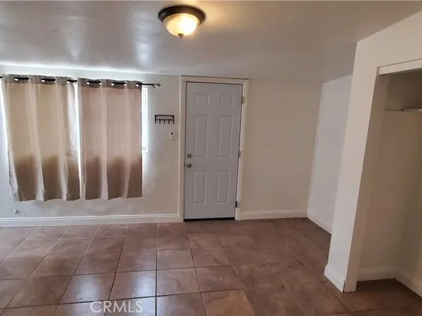 9621 San Vincente Ave #A, South Gate, CA 90280