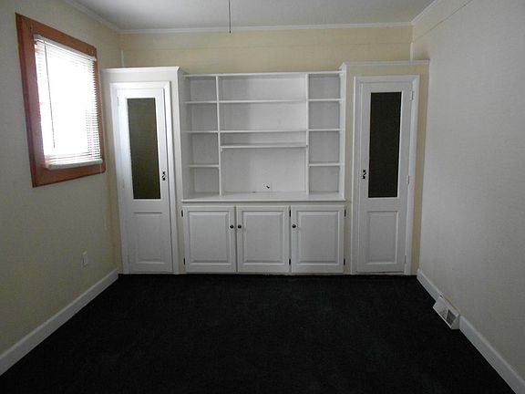 Bedroom or Family/Rm