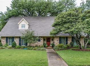 7142 Lakehurst Ave, Dallas, TX 75230
