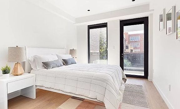 5th image of 442 E 13th St #34