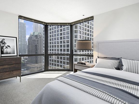 5th image of 1109 N Dearborn St #2805