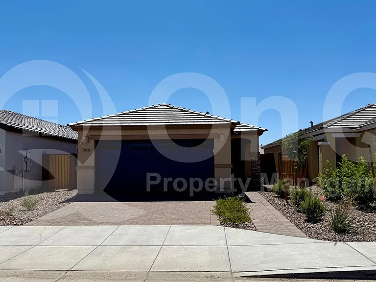 17408 N Del Mar Ave — Photo 2