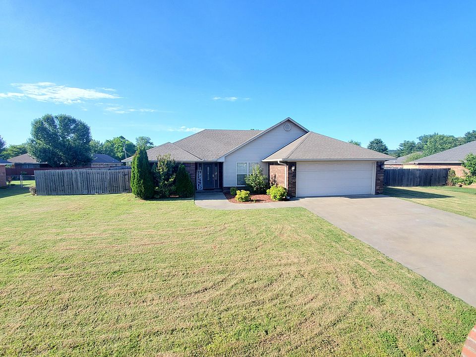 1st image of 60 Sagebrush Cir