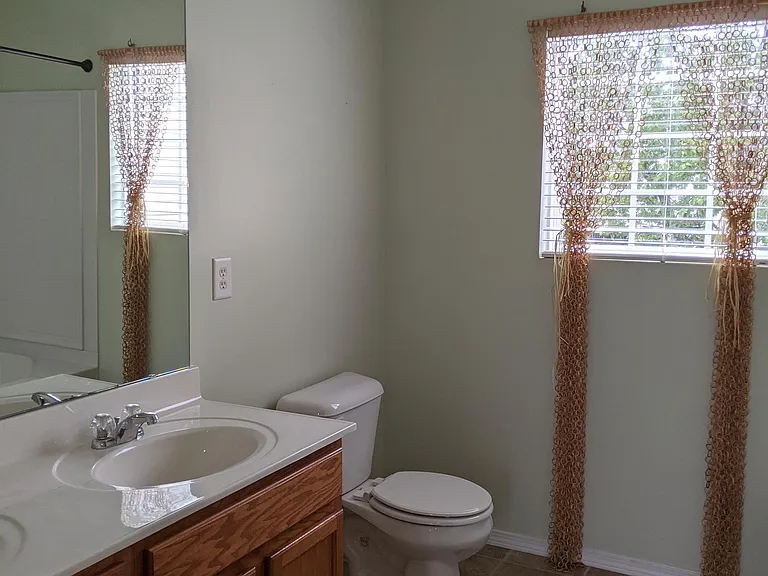 4804 Rockport Dr — Photo 6