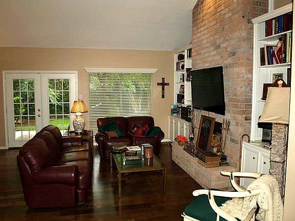 4th image of 12158 Ella Lee Ln