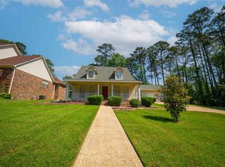 1016 Oakridge Dr, Camden, AR 71701