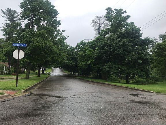 4th image of 911 Fairbanks Ave