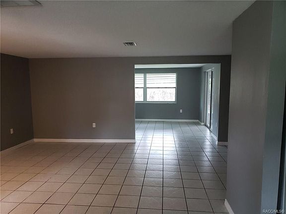4th image of 15810 Adobe Dr