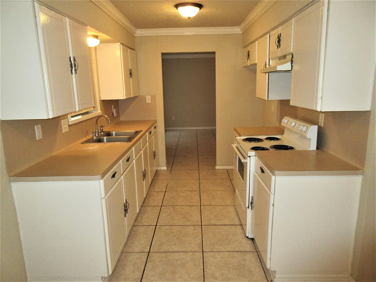 7802 Peacock Park Ask about our No Cash Security Deposit Option — Photo 2