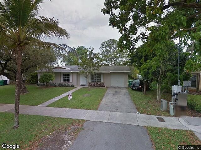 1st image of 9310 Sterling Dr