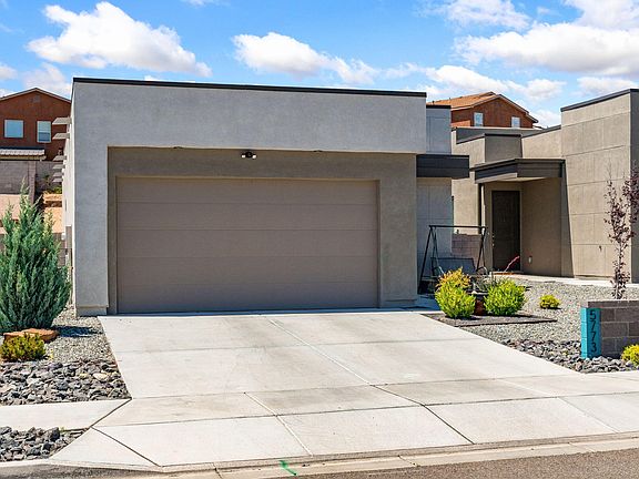 4th image of 5773 Cosmo Ct NE