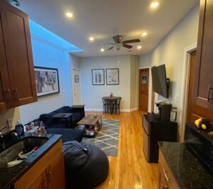 1st image of 28 Fleet St #307