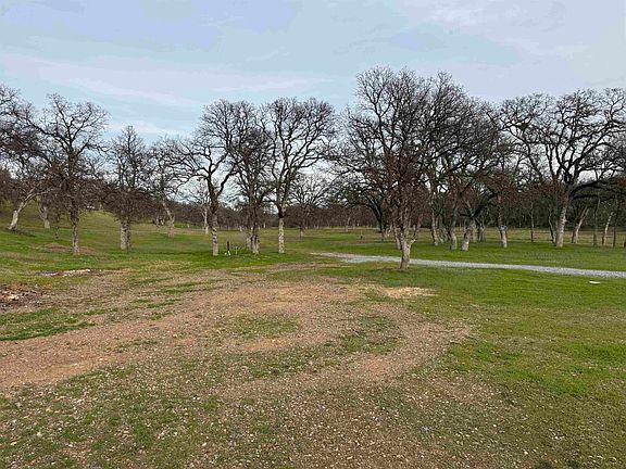 5th image of 18243 Pack Saddle Rd