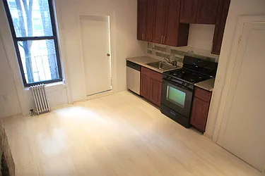 Rented by ALTER REALTY CO INC