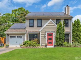 106 Spruce Cir N, Barnegat, NJ 08005