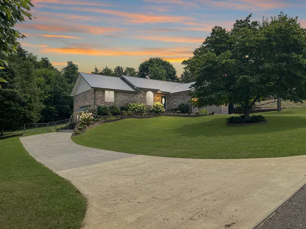 3373 Spring Creek Dr, Morristown, TN 37814